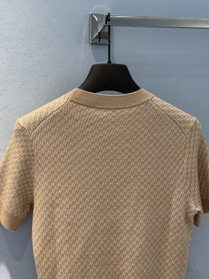 Unclassified Brand T-Shirts ModernLook 150401