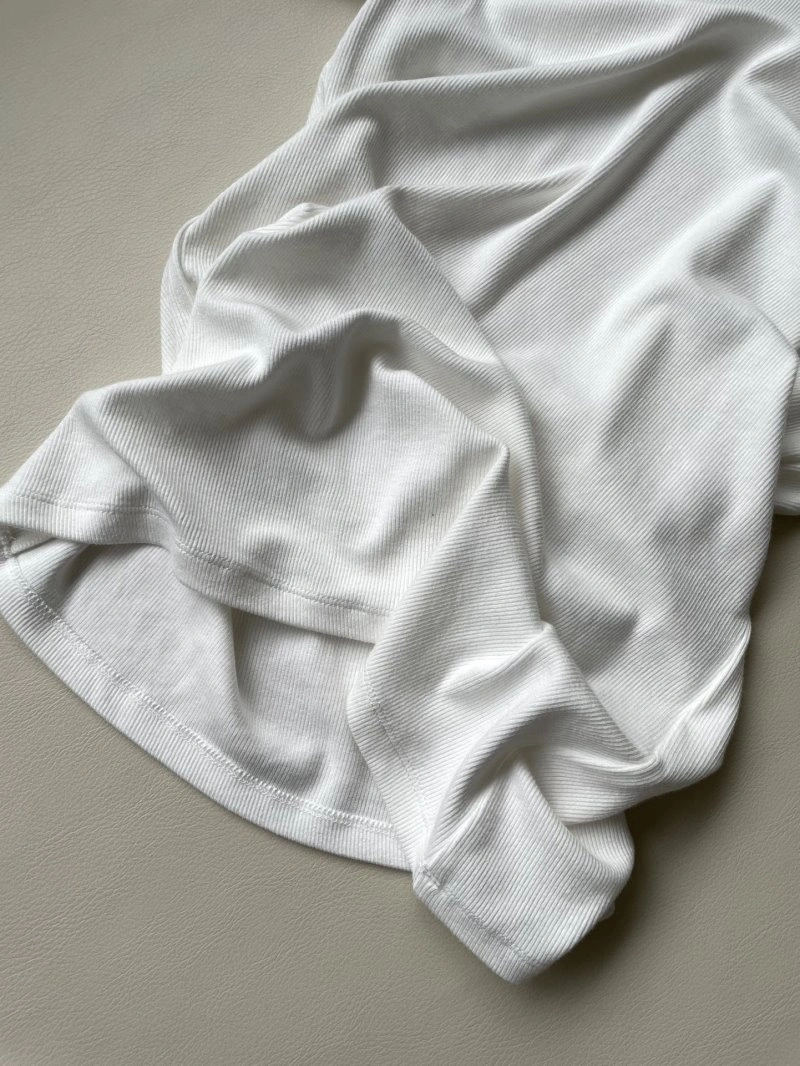 AllSeason Unclassified Brand T-Shirts 150392