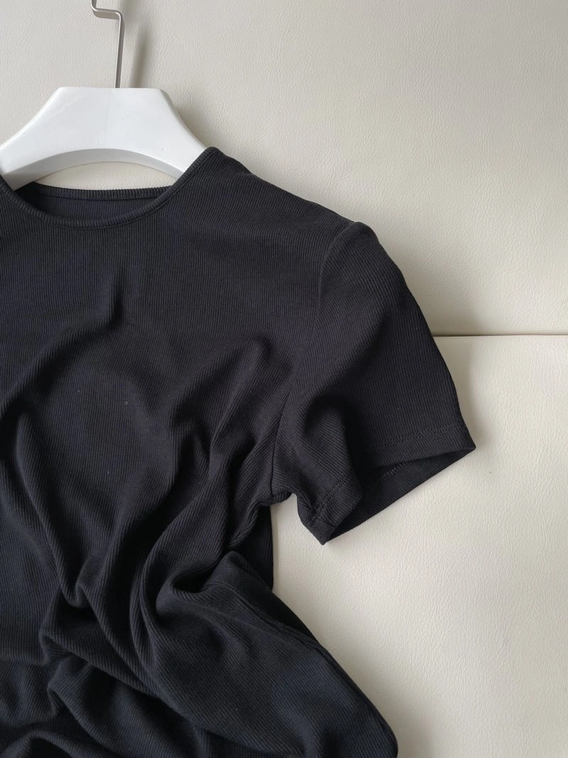 QuickDry Unclassified Brand T-Shirts 150388