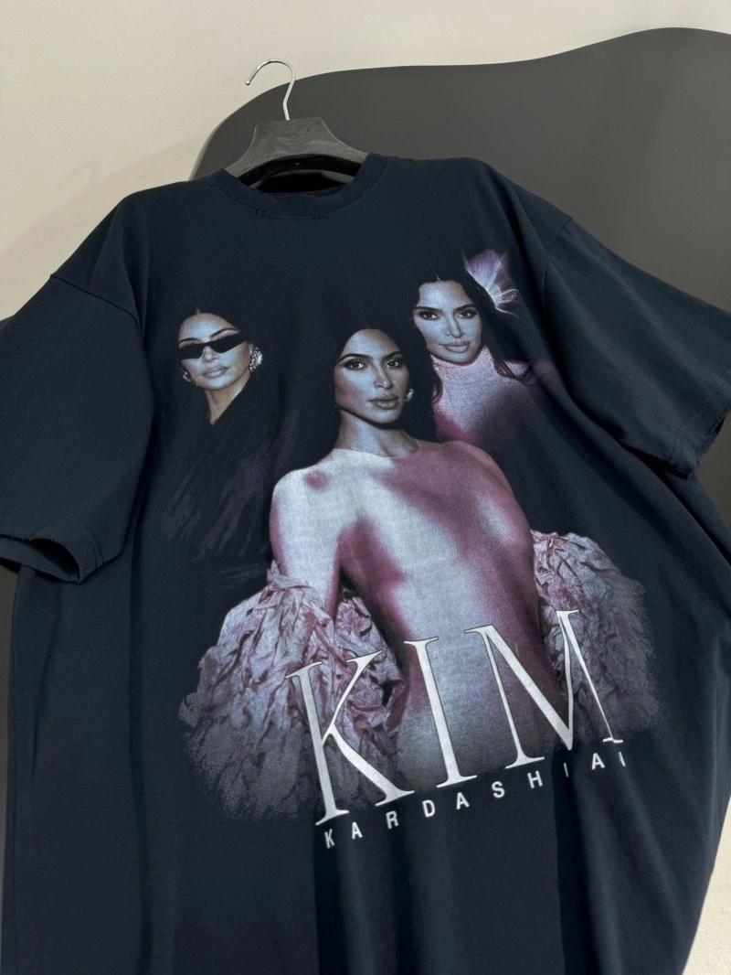 Fashionable Unclassified Brand T-Shirts 150383