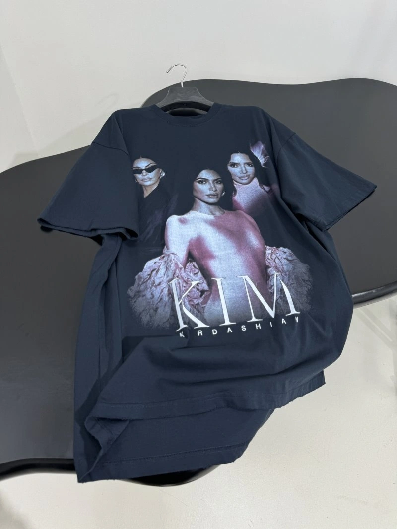 Fashionable Unclassified Brand T-Shirts 150383