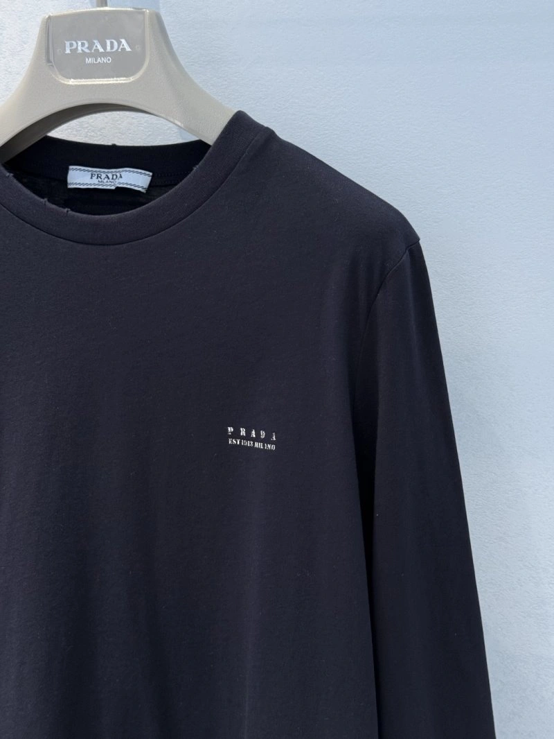 Sporty Unclassified Brand T-Shirts 150365