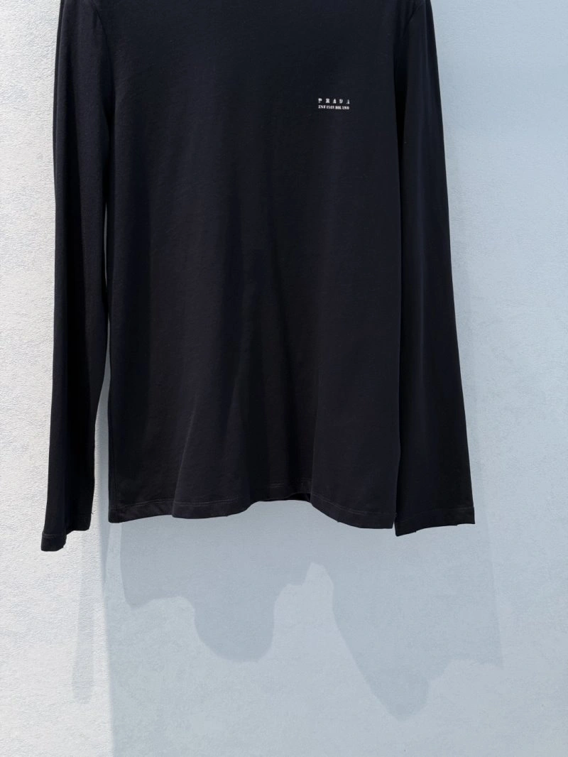 Sporty Unclassified Brand T-Shirts 150365