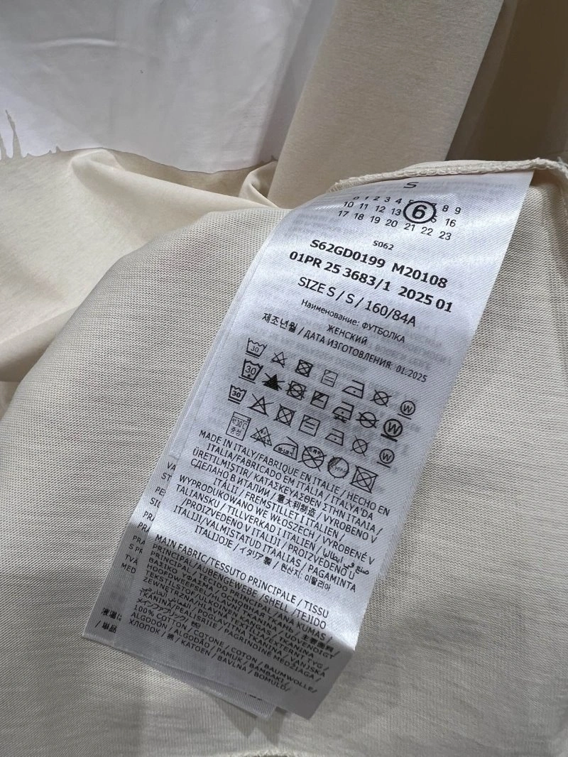 ZeroBulk Unclassified Brand T-Shirts 150382