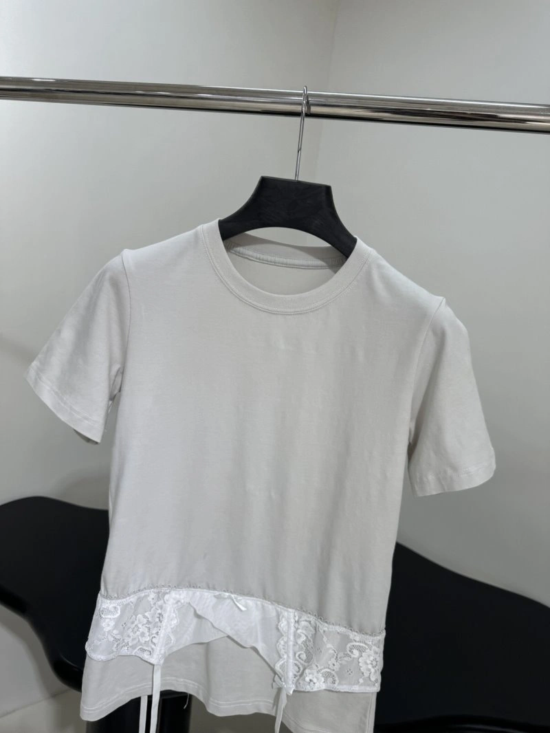 Minimalist Unclassified Brand T-Shirts 150364