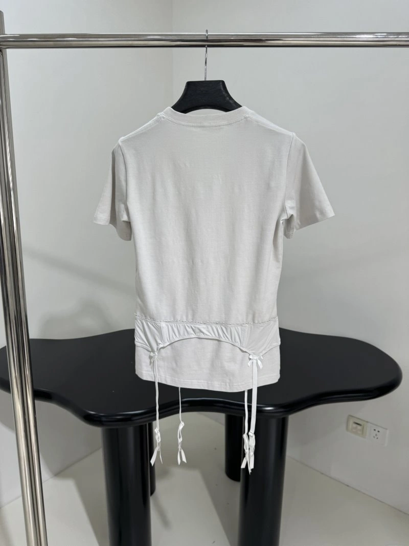 Minimalist Unclassified Brand T-Shirts 150364