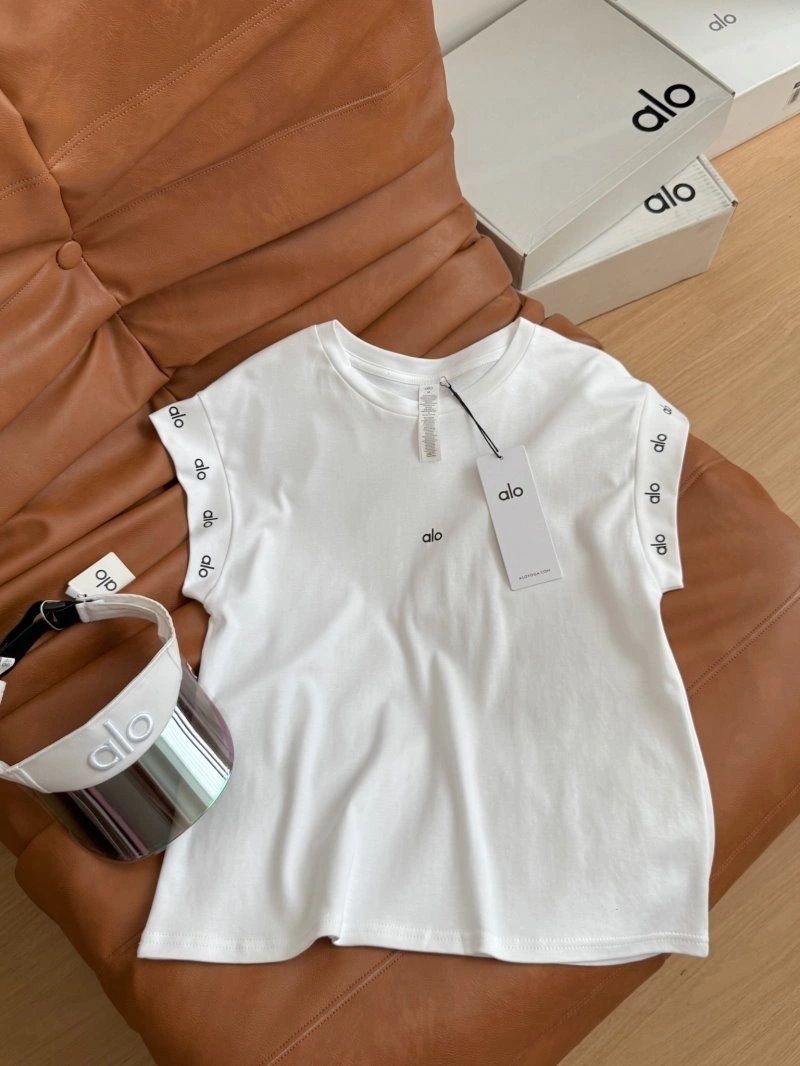 Supportive Unclassified Brand T-Shirts 150373