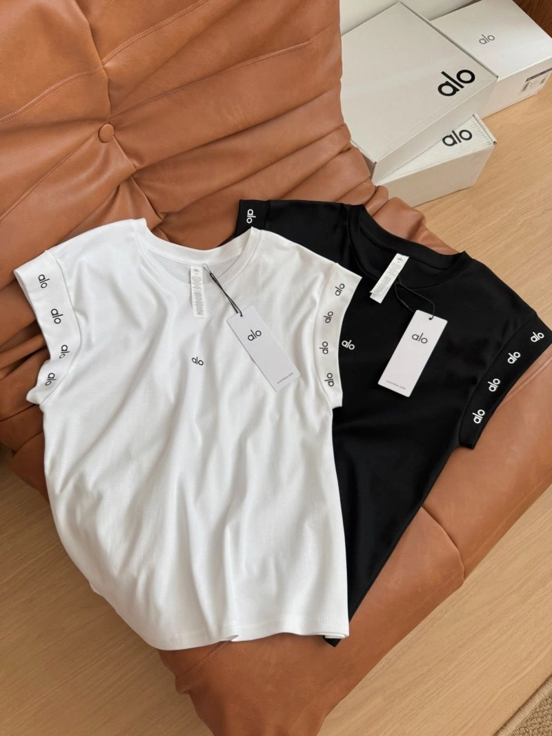 Supportive Unclassified Brand T-Shirts 150373