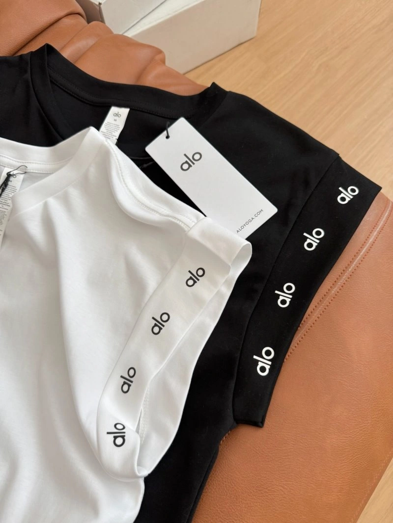 Supportive Unclassified Brand T-Shirts 150373