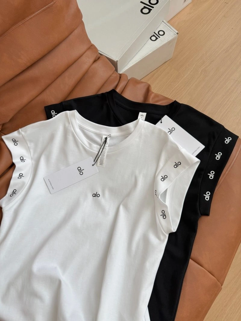 Supportive Unclassified Brand T-Shirts 150373