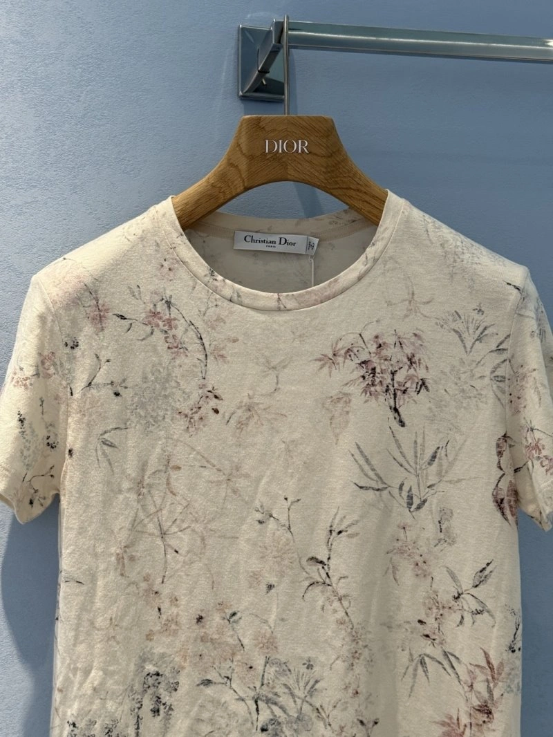 Unclassified Brand T-Shirts Timeless 150384