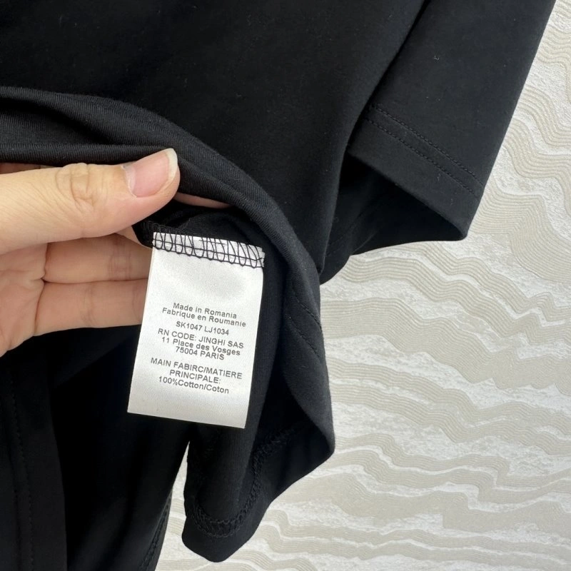 TravelReady Unclassified Brand T-Shirts 150357