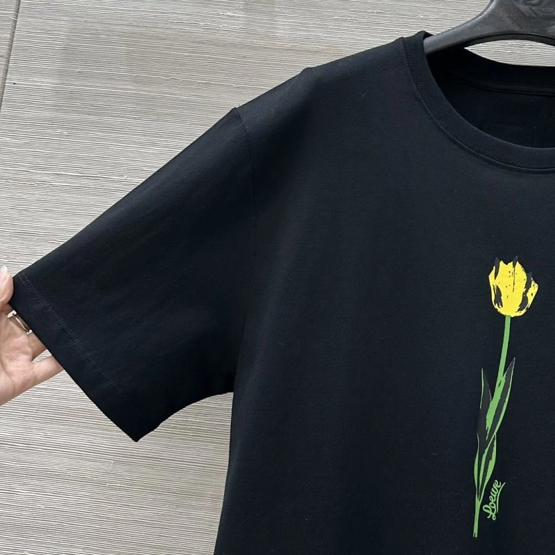 WaterResistant Unclassified Brand T-Shirts 150354