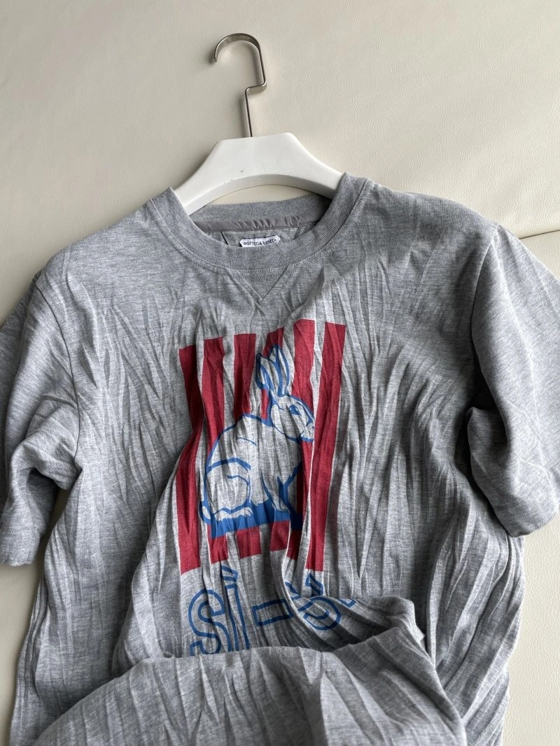 Fashionable Unclassified Brand T-Shirts 150347