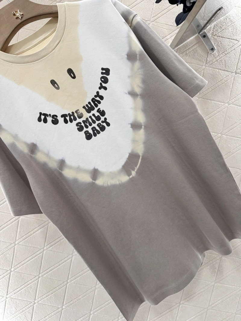 Trendsetting Unclassified Brand T-Shirts 150349