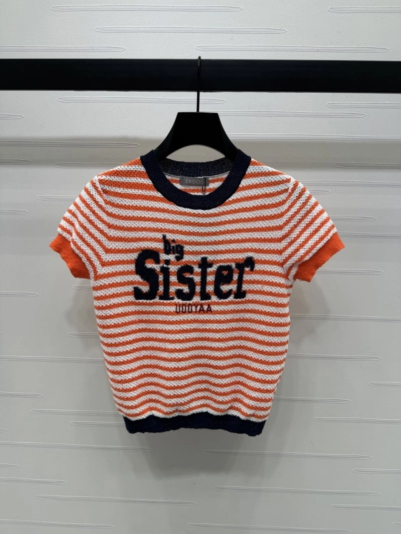 Durable Unclassified Brand T-Shirts 150323