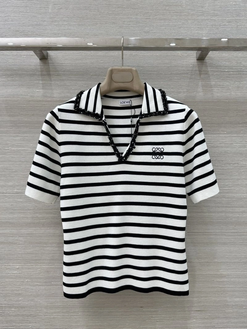 Youthful Unclassified Brand T-Shirts 150333