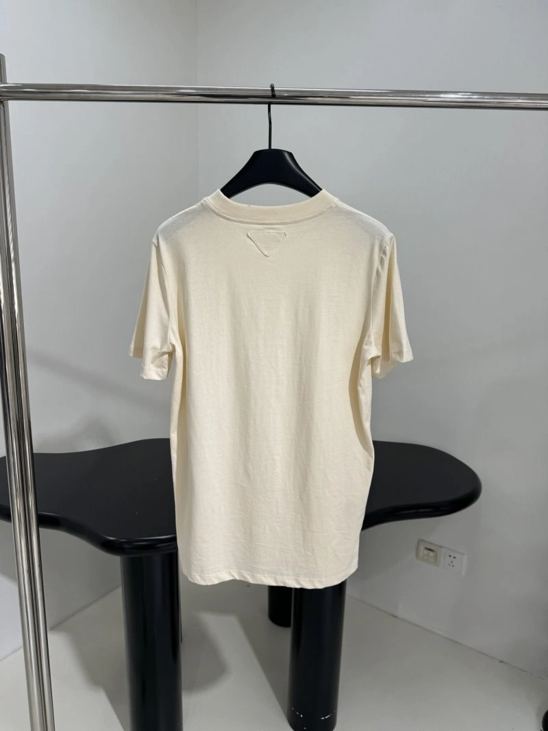 Unisex Unclassified Brand T-Shirts 150309