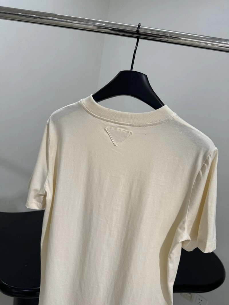 Unisex Unclassified Brand T-Shirts 150309