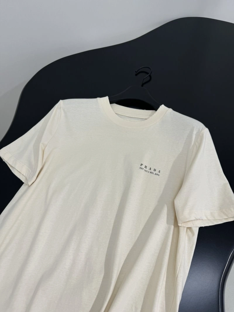 Unisex Unclassified Brand T-Shirts 150309