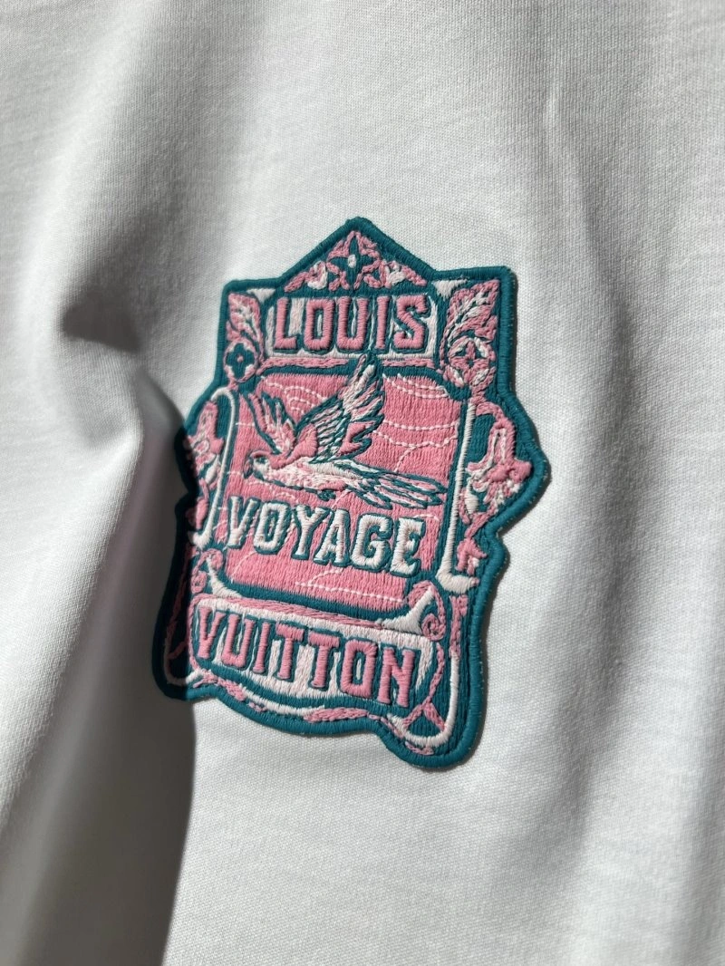 Casual Unclassified Brand T-Shirts 150303