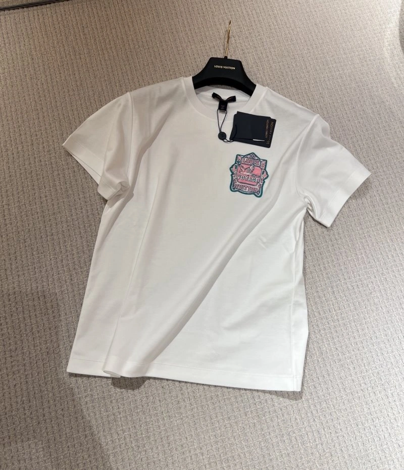 Casual Unclassified Brand T-Shirts 150303