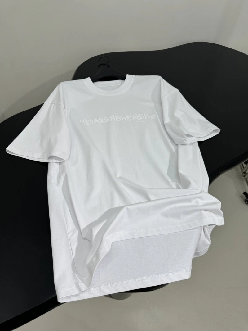 Packable Unclassified Brand T-Shirts 150286