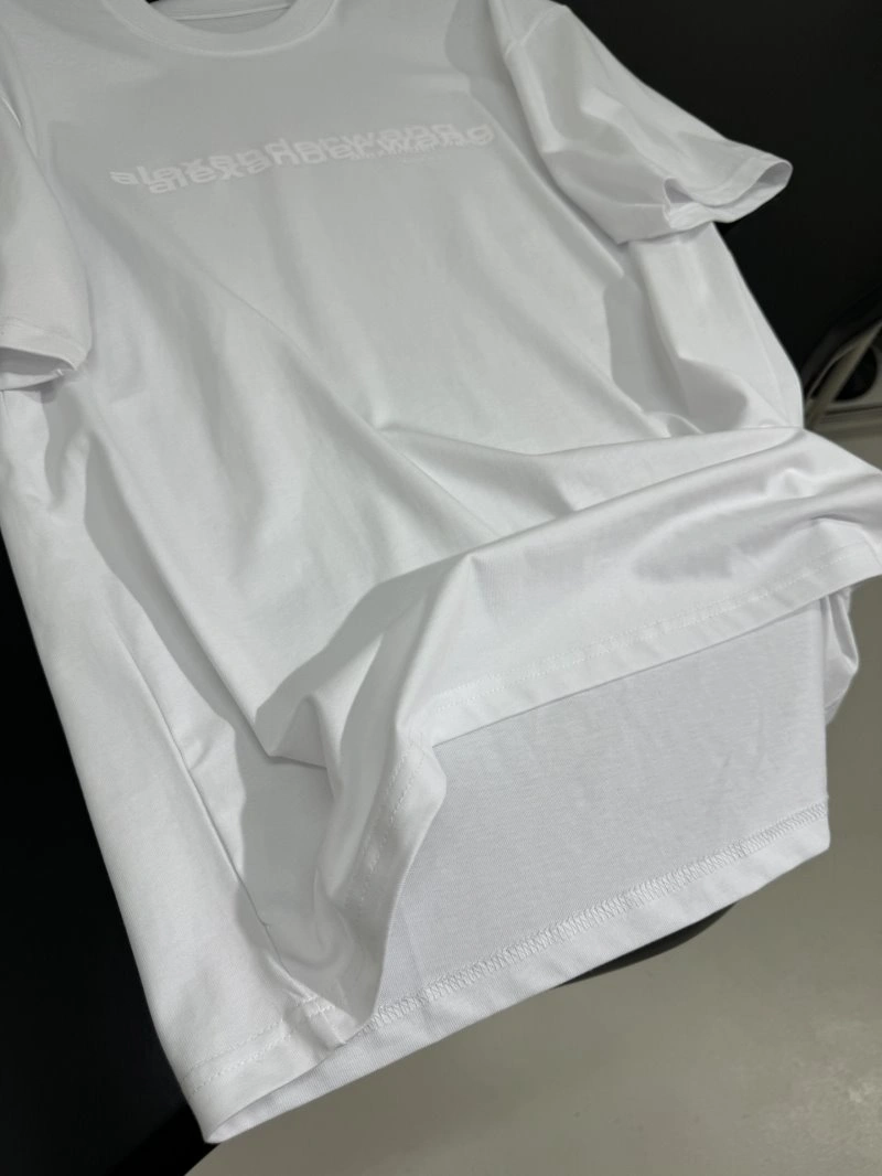 Packable Unclassified Brand T-Shirts 150286