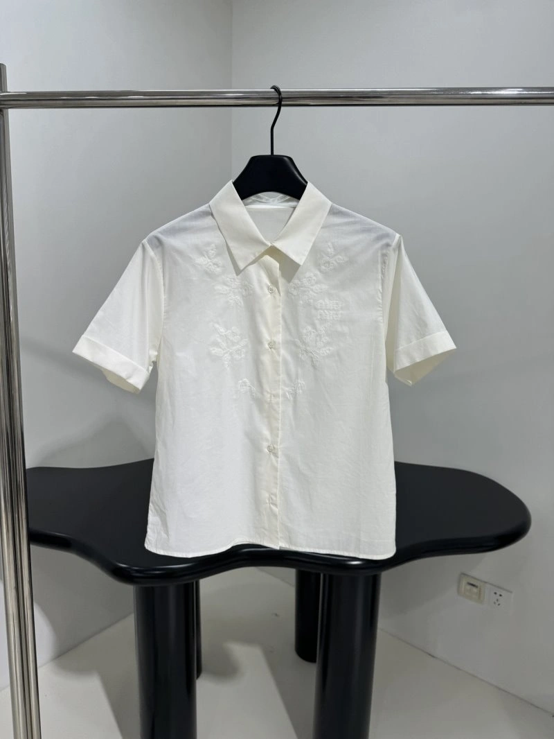 Functional Unclassified Brand T-Shirts 150276