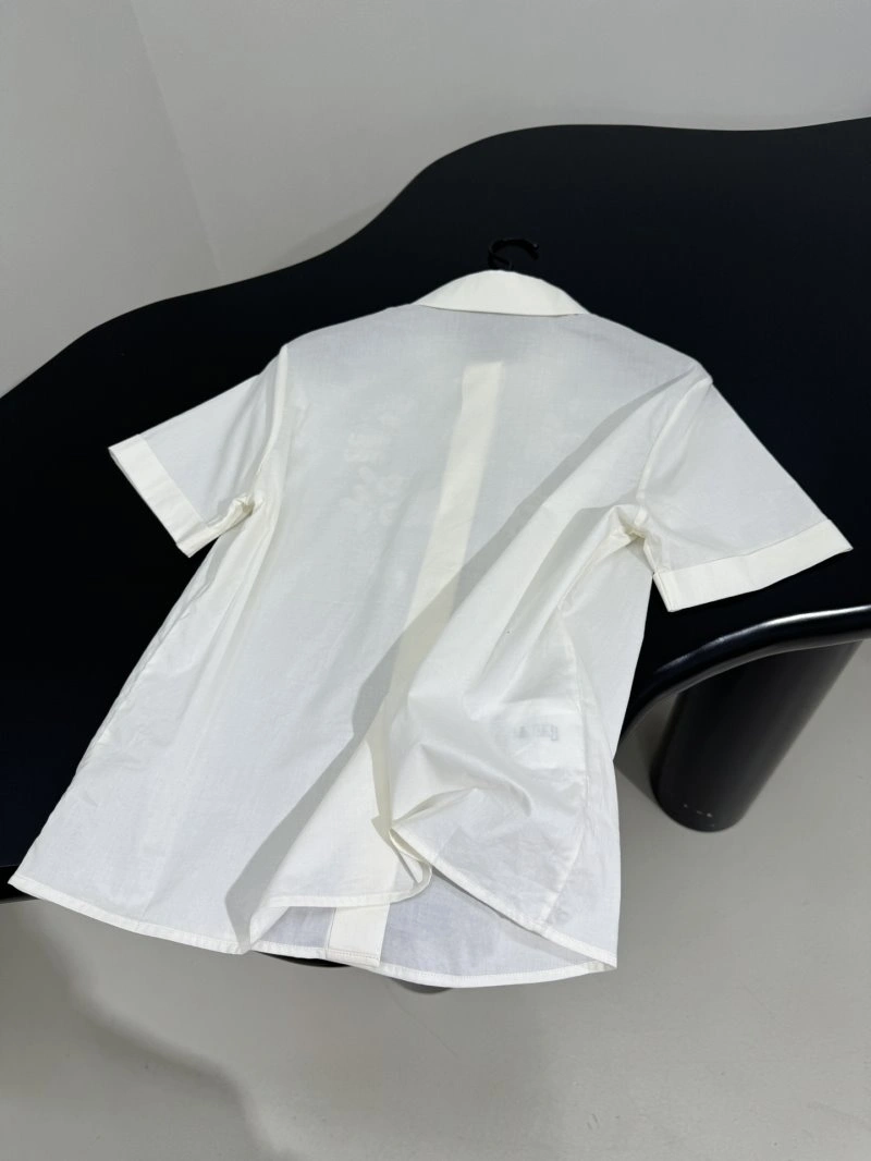 Functional Unclassified Brand T-Shirts 150276