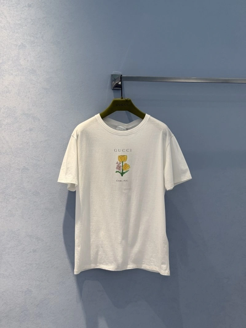 Effortless Unclassified Brand T-Shirts 150269