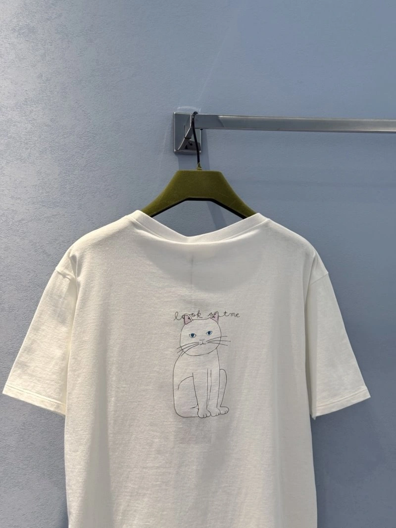 Effortless Unclassified Brand T-Shirts 150269