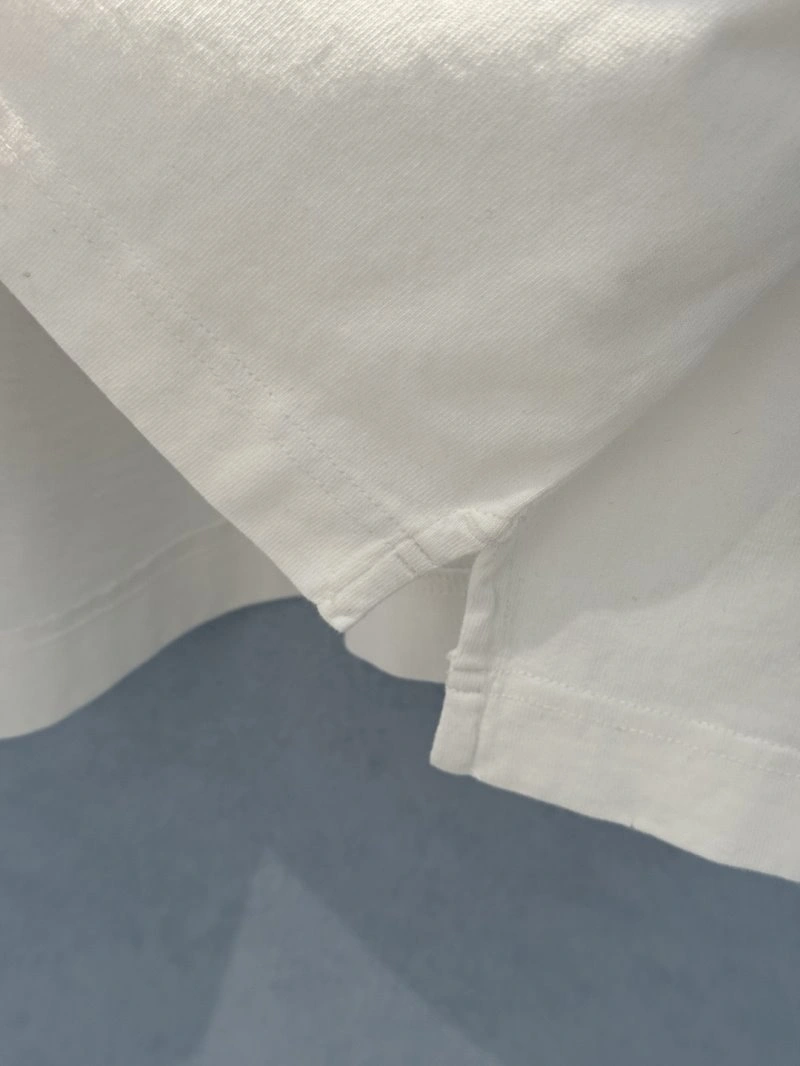 ZipUp Unclassified Brand T-Shirts 150264