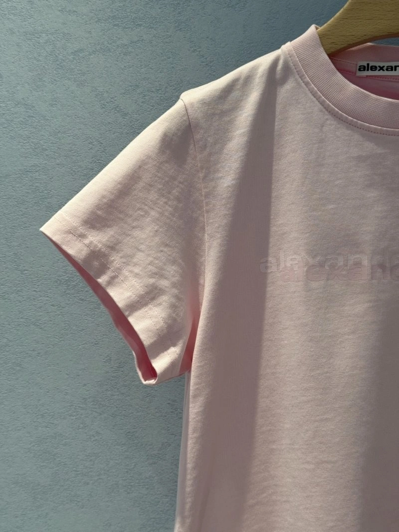 Packable Unclassified Brand T-Shirts 150262