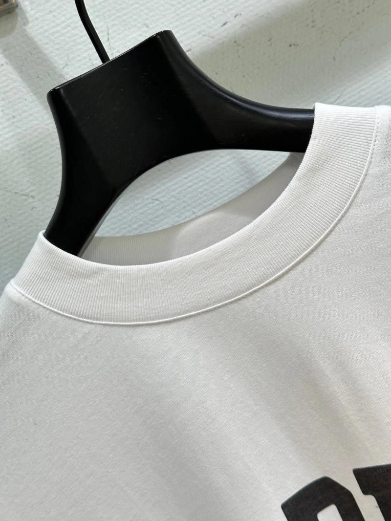 Unclassified Brand T-Shirts Resilient 155409
