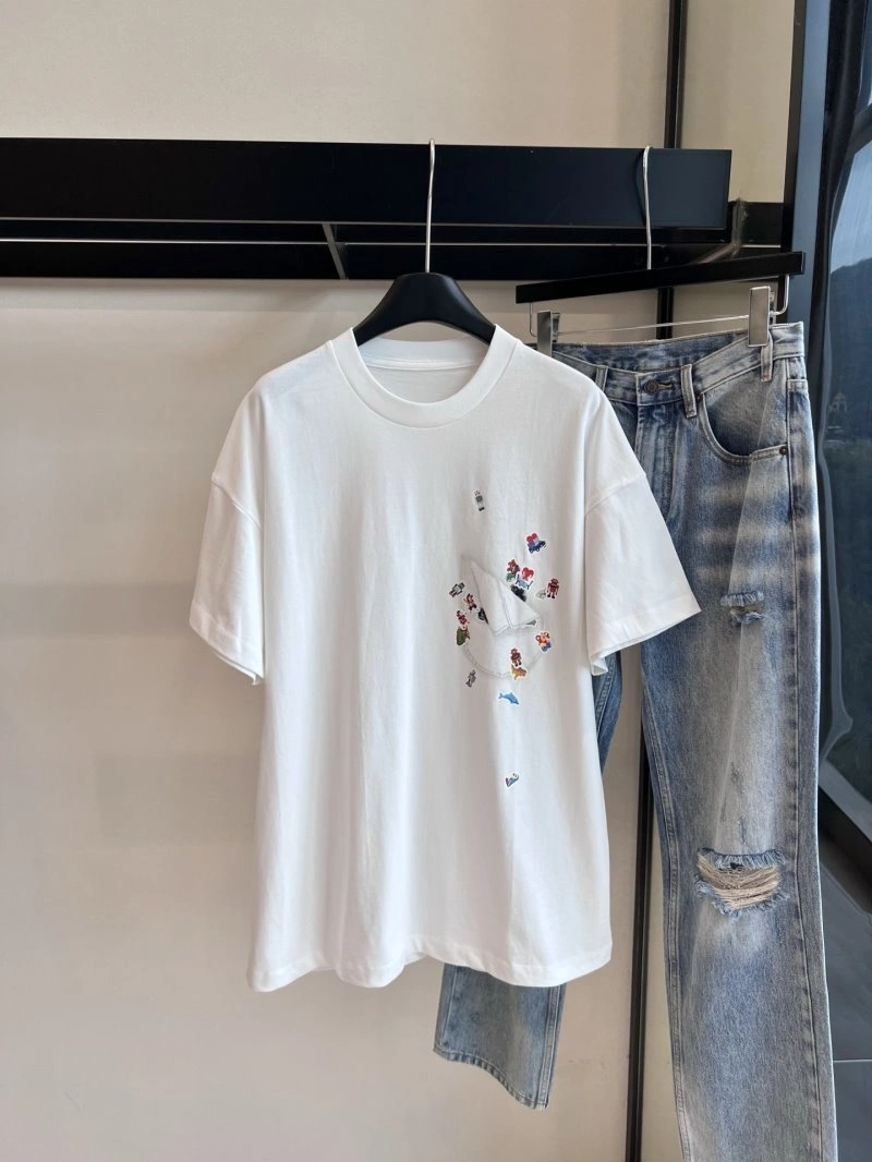 WellDesigned Unclassified Brand T-Shirts 155369