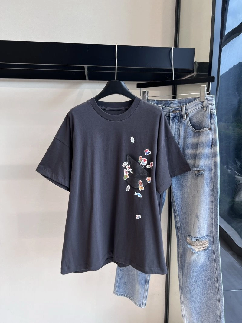 WellDesigned Unclassified Brand T-Shirts 155369