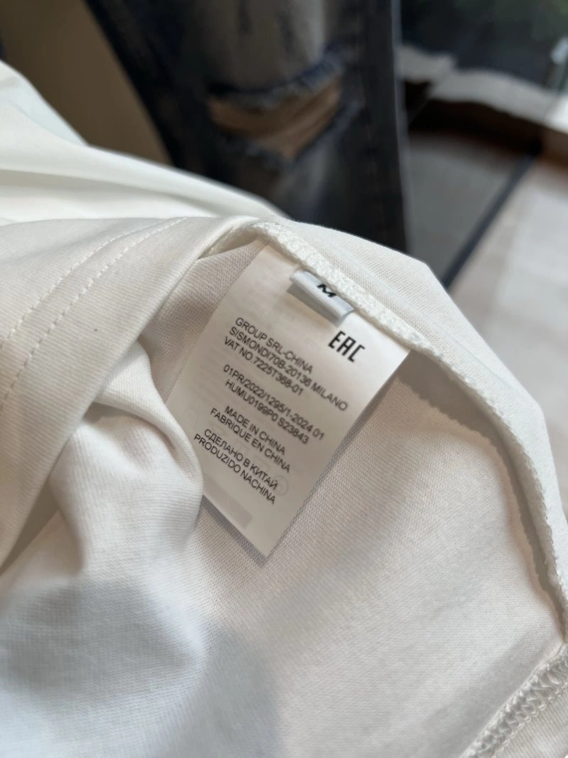 Durable Unclassified Brand T-Shirts 155367