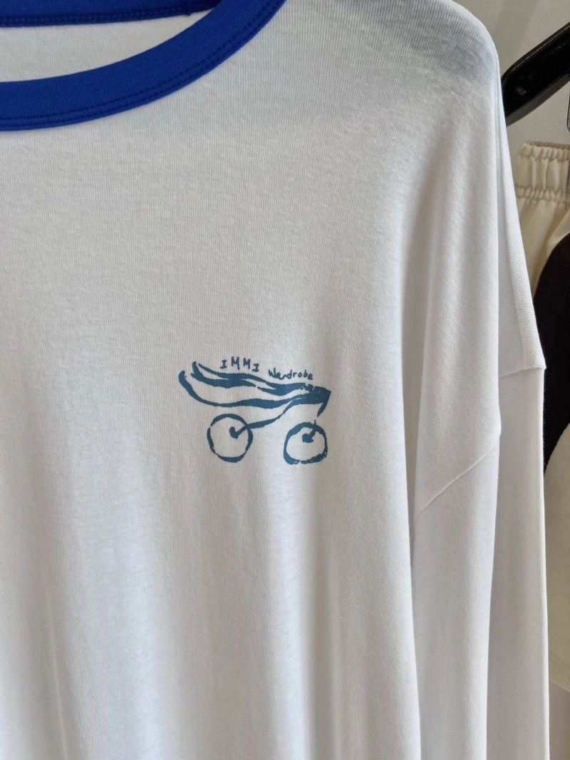 Youthful Unclassified Brand T-Shirts 155352