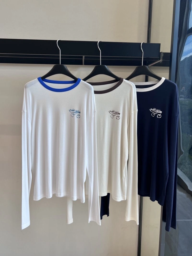 Youthful Unclassified Brand T-Shirts 155352