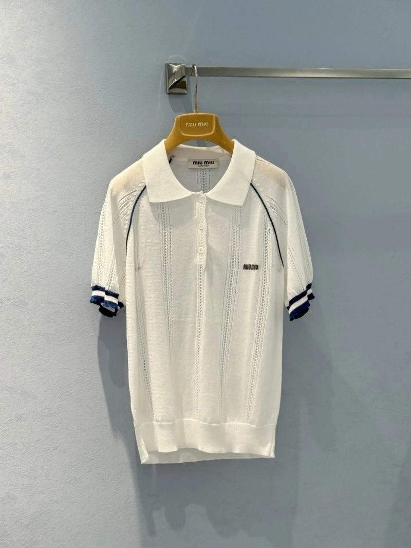 Durable Unclassified Brand T-Shirts 155351