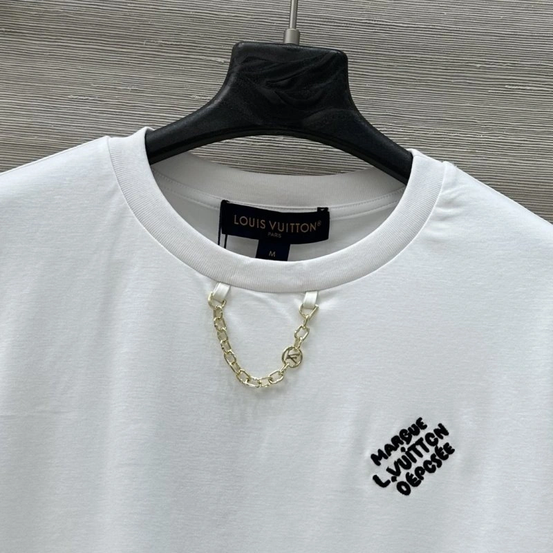 Sporty Unclassified Brand T-Shirts 155383