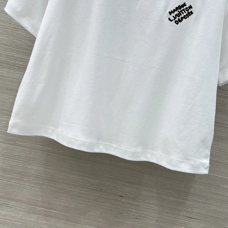 Sporty Unclassified Brand T-Shirts 155383