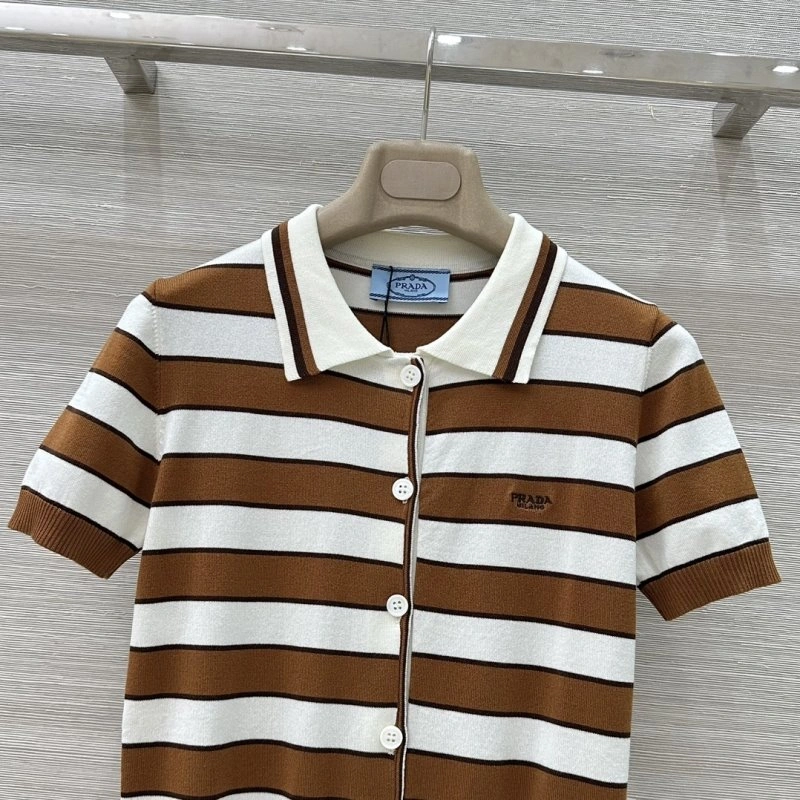 Durable Unclassified Brand T-Shirts 155405