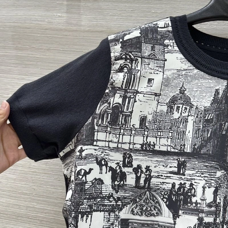 Sustainable Unclassified Brand T-Shirts 155320