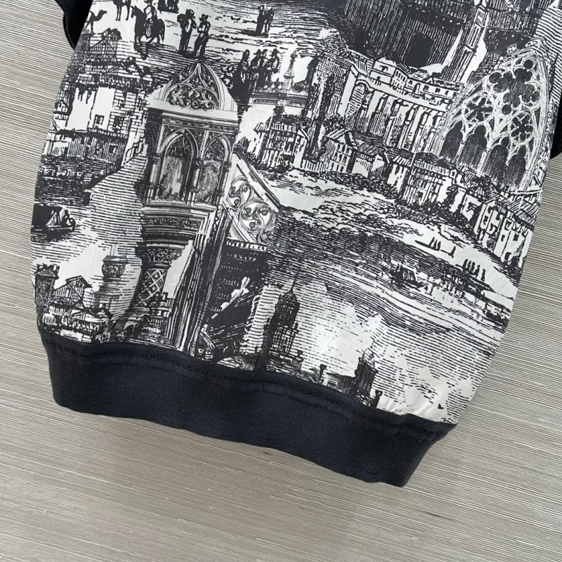 Sustainable Unclassified Brand T-Shirts 155320