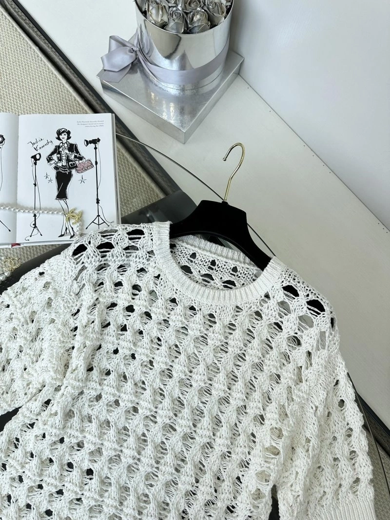 Stylish Unclassified Brand T-Shirts 155329
