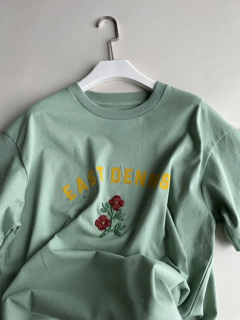 Contemporary Unclassified Brand T-Shirts 155305