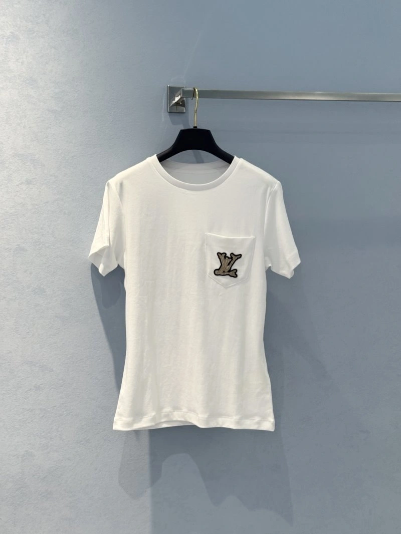 Compact Unclassified Brand T-Shirts 155306