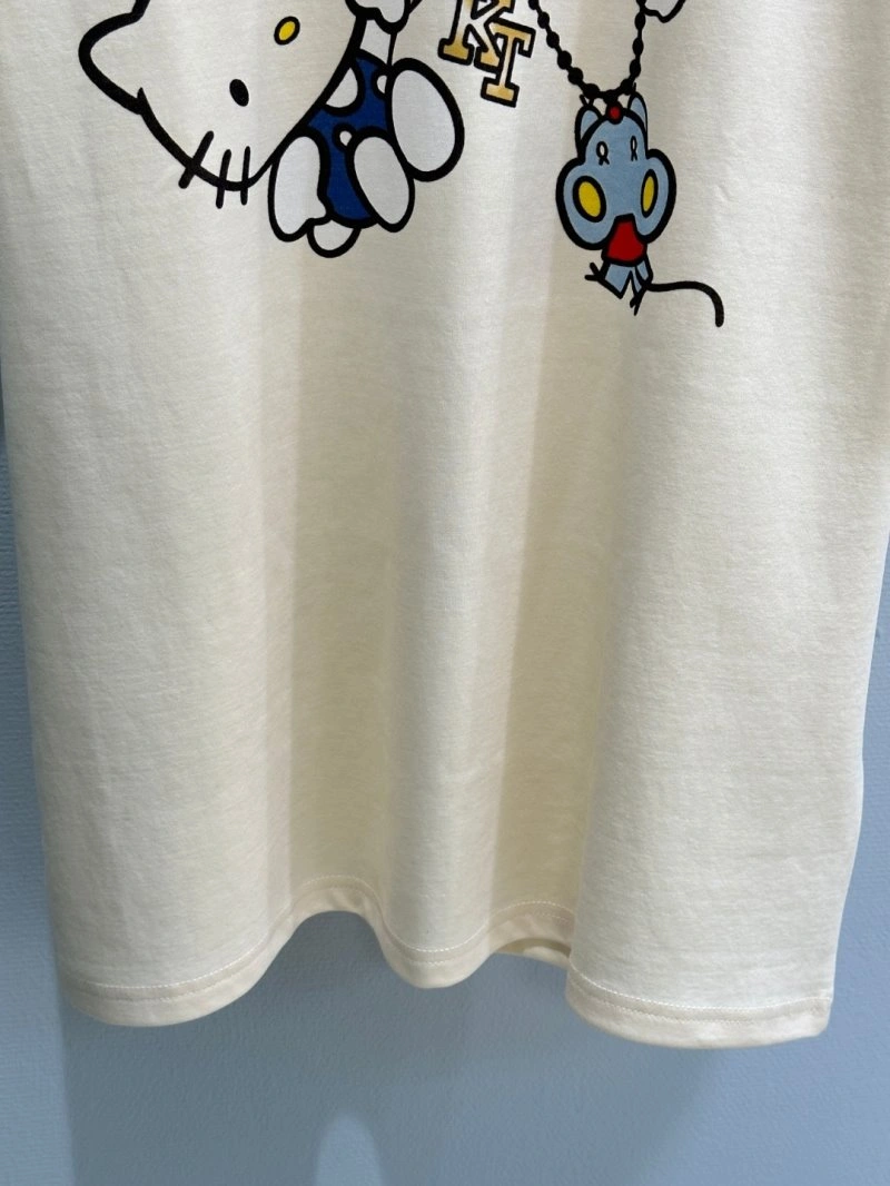 Tailored Unclassified Brand T-Shirts 155296